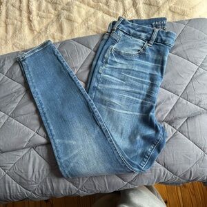 American Eagle Outfitters Women's Distressed Medium Blue Skinny Jeans